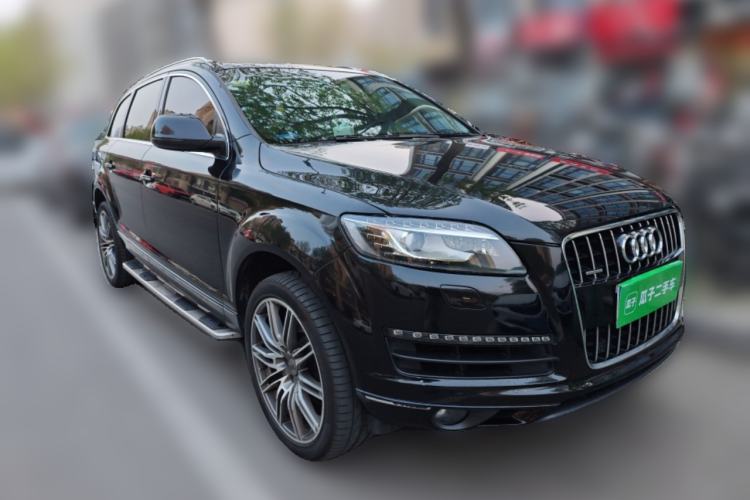 Used Audi Q7 2013 35 TFSI Technology Edition Front Right 45 Deg