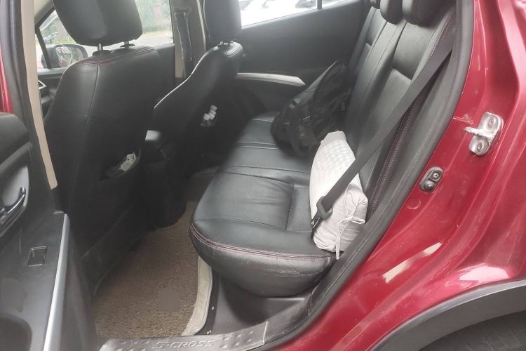 Used Suzuki S-Cross 2014 1.6L CVT Two-Wheel Drive Entry Model Left Rear Seat