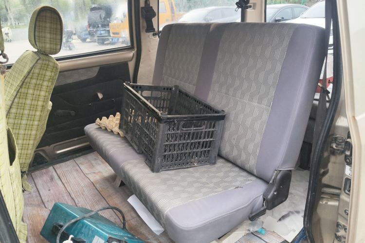 Used Wuling Rongguang 2011 1.5L Base Version Left Rear Seat