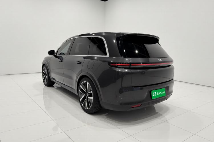 Used Li Auto L8 2023 Pro Model
