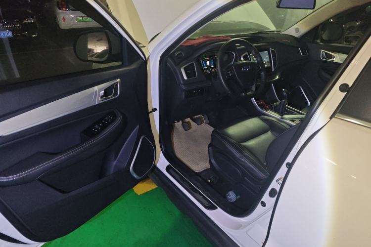 Used Geely Auto Vision X6 2018 1.8L Manual 4G Connect Luxury Edition