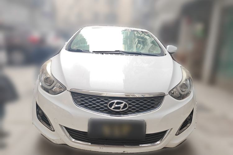 Used Hyundai Elantra (5th Generation / Langdong) 2016 1.6L Automatic Smart Version
