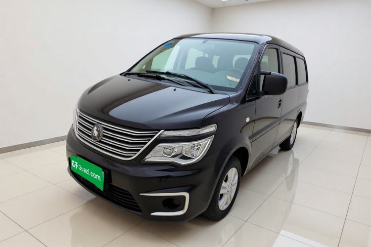 Used FORTHING Lingzhi 2022 M5 1.6L Practical Model 5 Seats