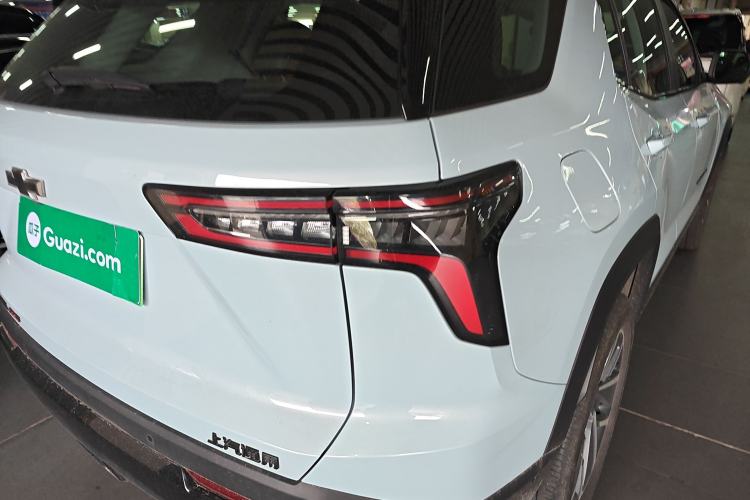 Used Chevrolet Equinox Plus 2024 102km RS Ultimate Edition Right Rear Taillight