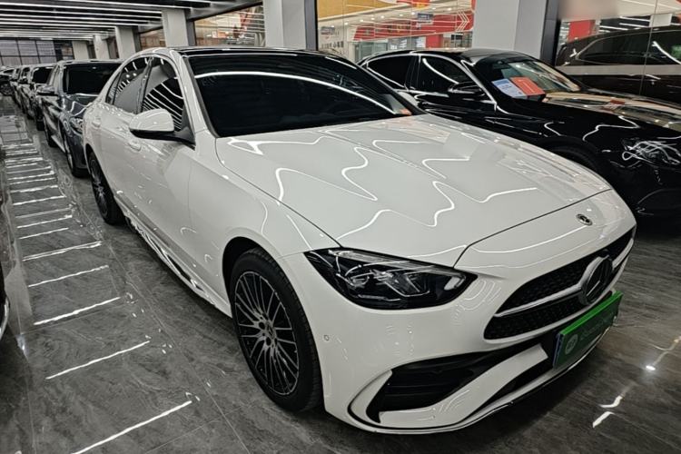 Used Mercedes-Benz C-Class 2023 Second Facelift C 260 L Sport Edition Front Right 45 Deg