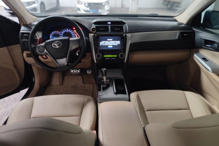 Used Toyota Camry 2012 Junrui 2.0S Radiant Edition Center Console