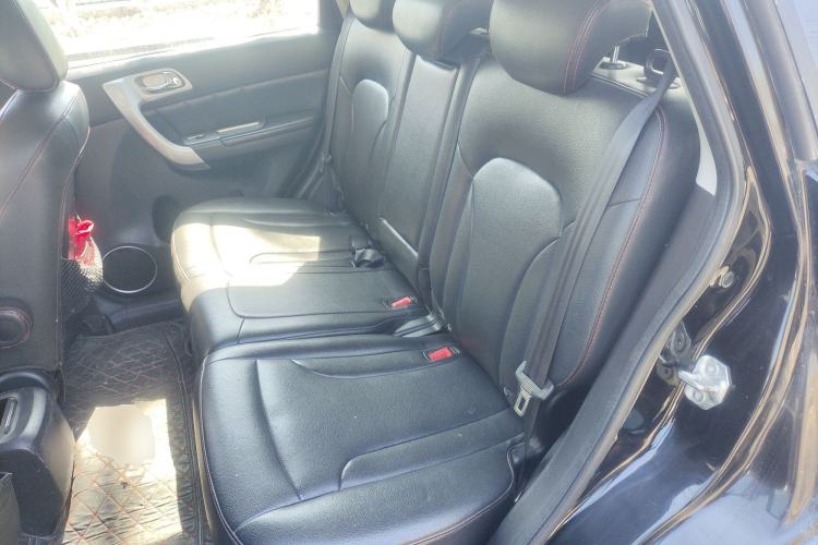 Used Haval H6 2013 Upgraded Model 1.5T Manual Two-Wheel Drive Elite Version