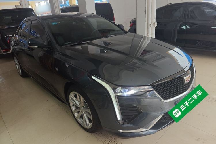 Used Cadillac CT4 2022 28T Fashion Edition Front Right 45 Deg