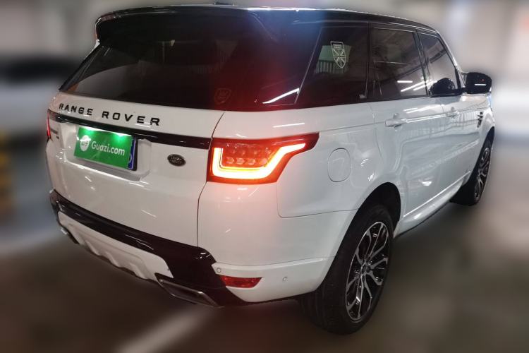 Used Land Rover Range Sport 2022 3.0 L6 YAO Black Edition
