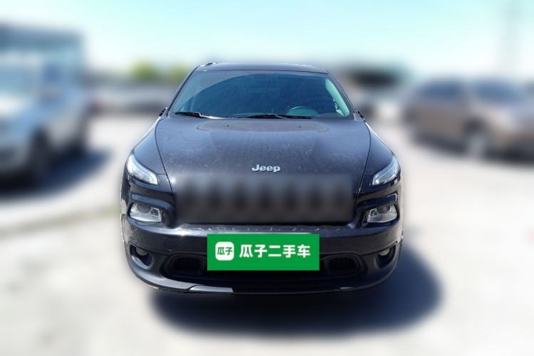 Used Jeep Cherokee 2016 2.4L Leading Smart Version Front