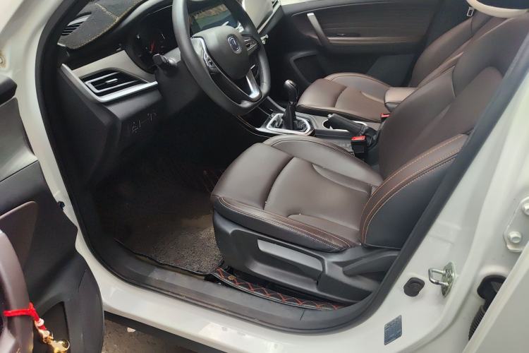 Used CHANGAN CS35PLUS 2018 1.6L Manual Changlian Edition China V Standard Driver Seat