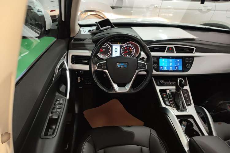 Used Geely Auto Emgrand X7 Sport 2016 1.8TD Automatic ZhiShang Model