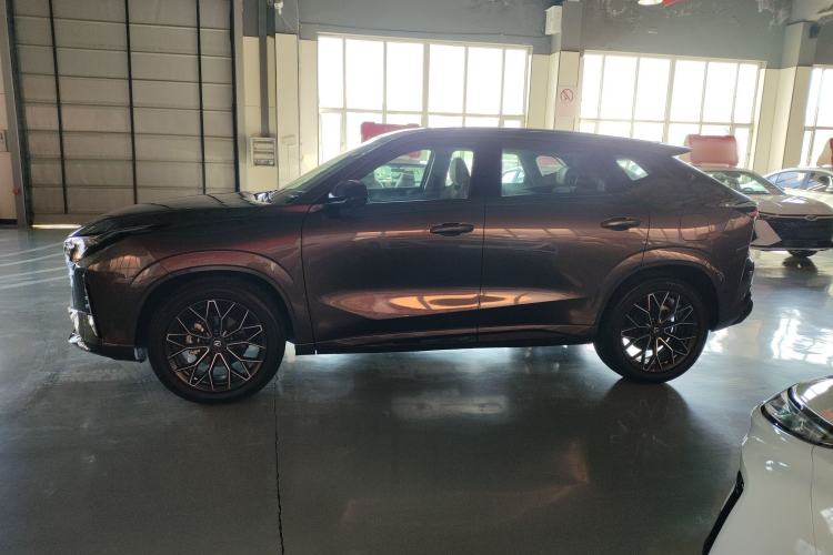 Used Changan UNI-Z 2025 1.5T Luxury Version