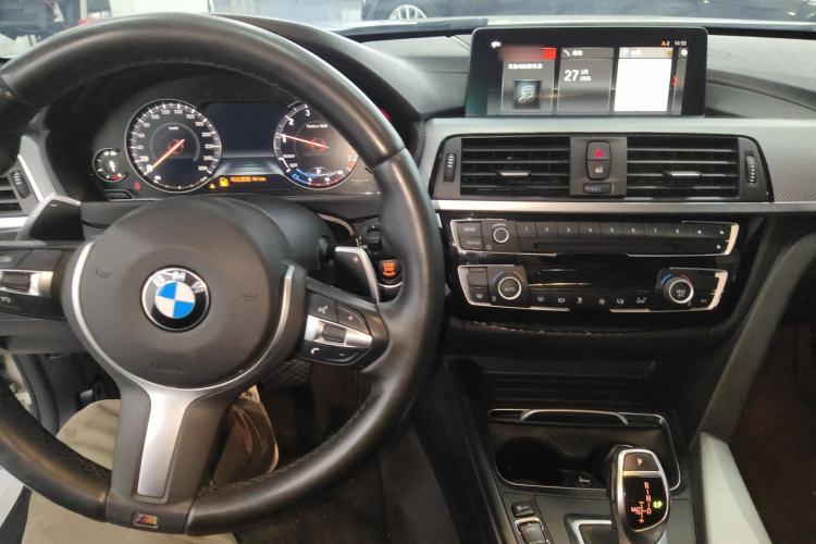 Used BMW 3 Series 2018 320i M Sport Night Edition
