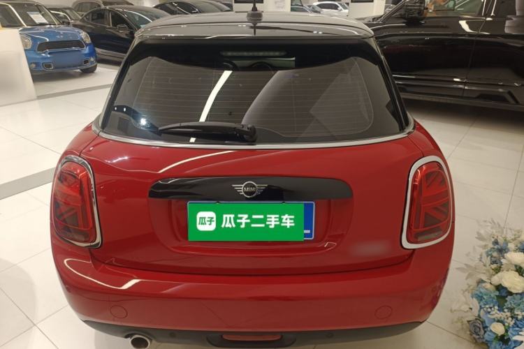 Used MINI MINI 2018 1.5T COOPER Artist Five-Door Edition
