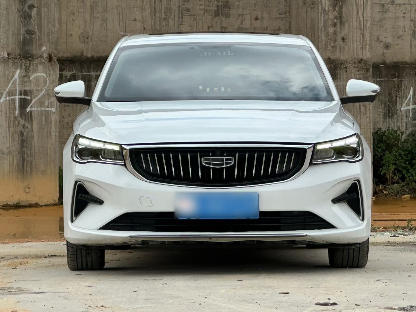 Geely Auto Emgrand 2022 4th Generation 1.5L CVT Luxury Model - Premium — снимка 4