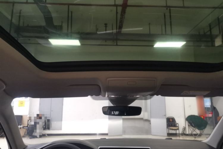 Used Volkswagen Tiguan L 2023 330TSI Automatic Two-Wheel Drive R-Line Enjoyment Edition
