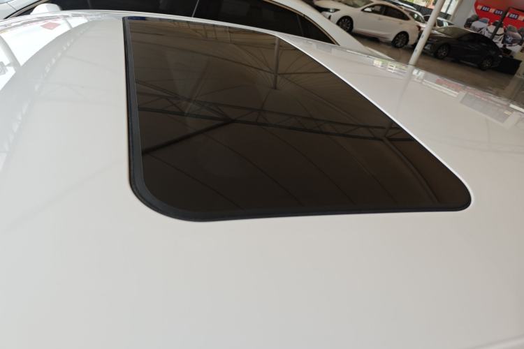 Used Volkswagen Polo 2016 1.6L Automatic Comfort Model Roof