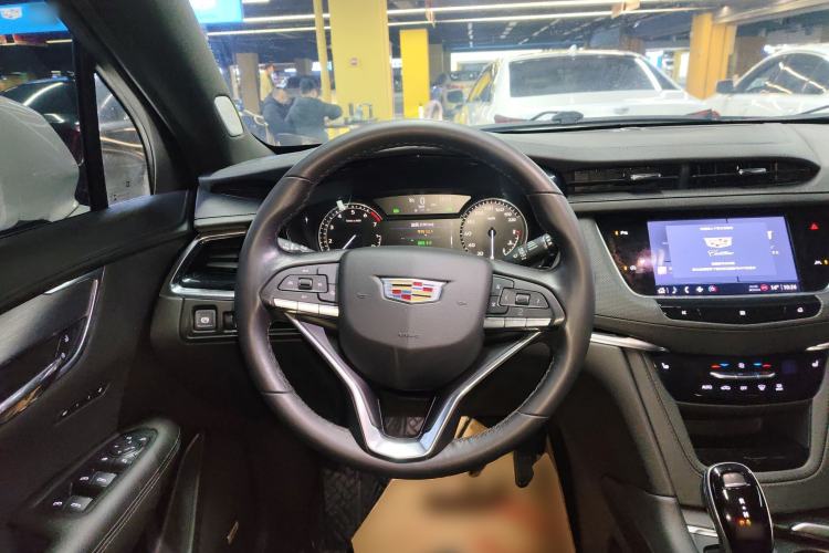 Used Cadillac XT6 2021 28T Six-Seater Four-Wheel-Drive Fashion Edition