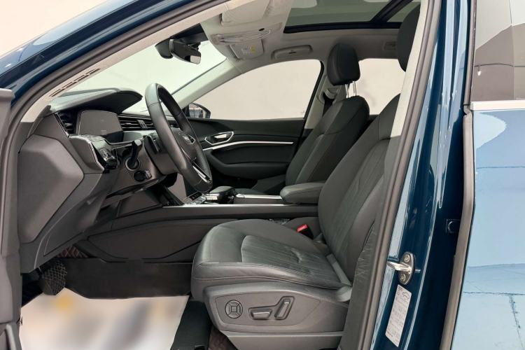 Used Audi e-tron 2019 55 quattro Fashion Edition
