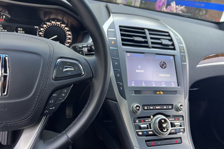 Used Lincoln MKZ 2020 2.0T Deluxe Edition
