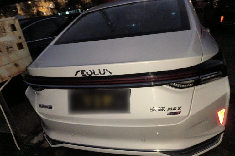 Used Dongfeng Aeolus Yixuan MAX 2023 1.5T Super-Powered Dad Edition
