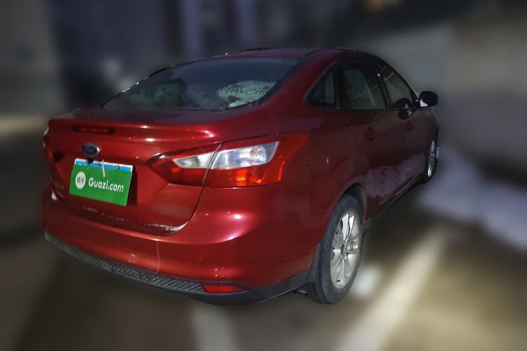 Used Ford Focus 2012 Sedan 1.6L Automatic Comfort Model
