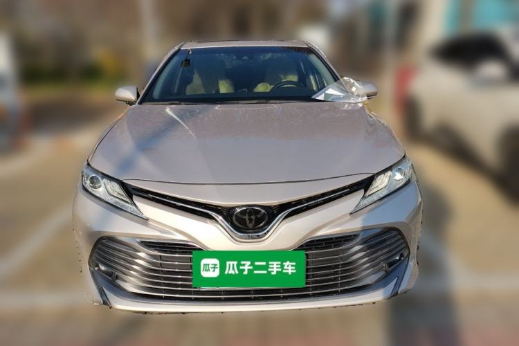 Used Toyota Camry 2018 2.0G Luxury Edition Front