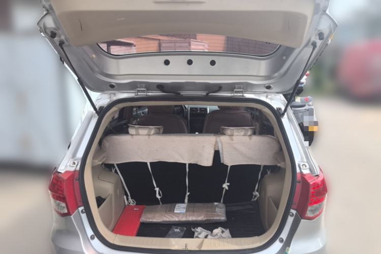 Used BAIC E Series 2012 Hatchback 1.3L Manual Liking Edition