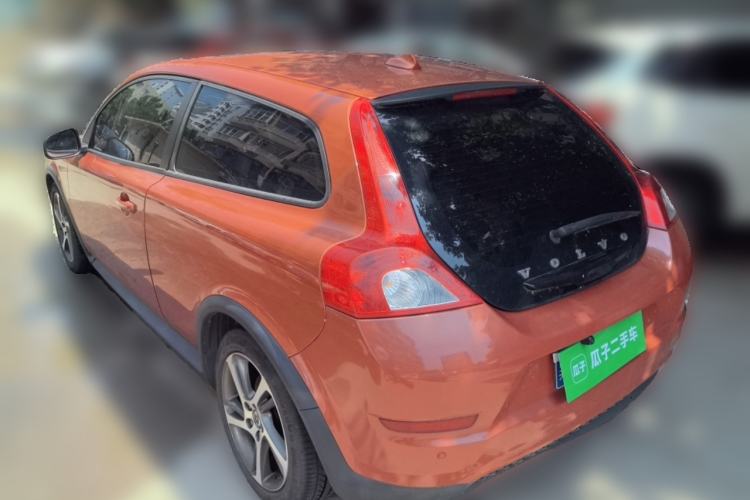 Used Volvo C30 2012 2.0L Aktiv Dynamic Package Edition Rear Left 45 Deg