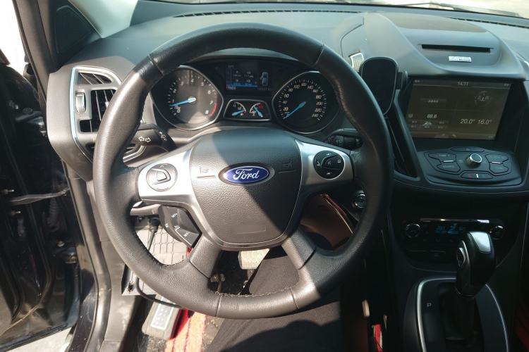 Used Ford Kuga 2013 2.0L GTDi Four-Wheel-Drive Sport Model
