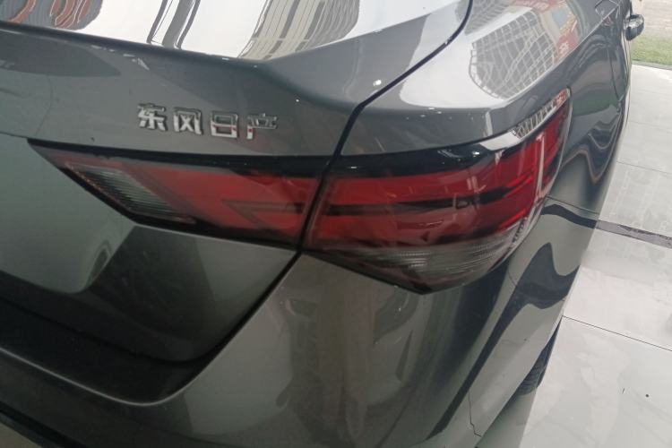 Used Nissan Sylphy 2025 1.6L CVT Genuine Edition Right Rear Taillight