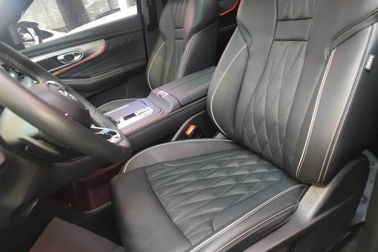 Used GAC Trumpchi GS8 2022 Linghang Series 2.0 TGDI Two-Wheel-Drive Luxury Smart Connectivity Version (7 Seats) Left Front Seat