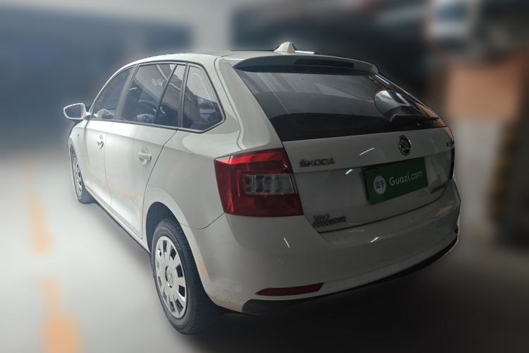 Used Skoda Rapid Spaceback 2016 Revised Version 1.6L Automatic Front-Drive Edition