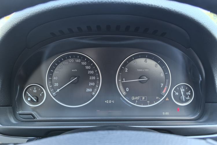 Used BMW 5 Series 2014 520Li Elegant Model
