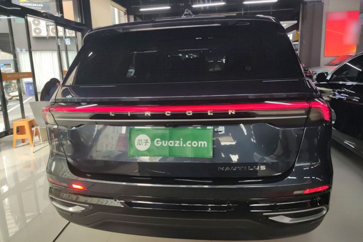 Used Lincoln Nautilus 2023 2.0T All-Wheel-Drive Luxury Edition
