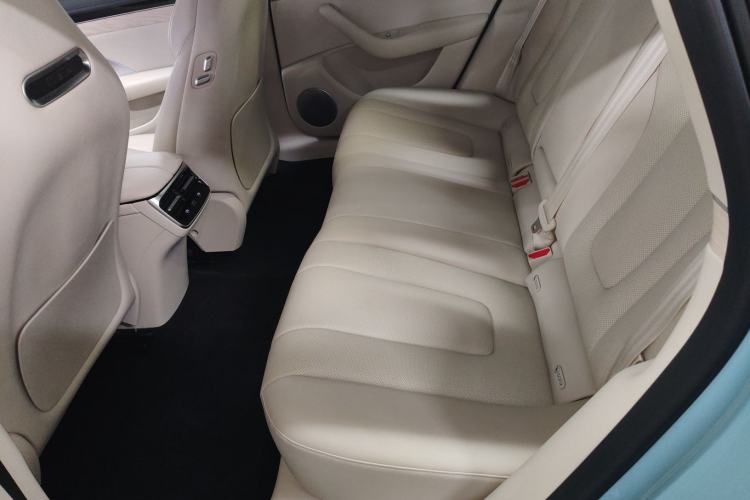 Used Hima Luxeed S7 2025 705 km Pro