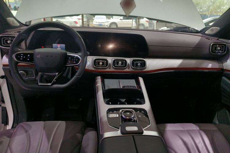 Used Chery Tiggo 9 2025 2.0T Automatic Two-Wheel Drive Luxury Edition 5 Seats