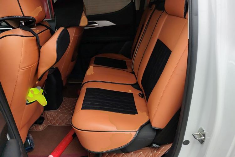 Used Great Wall King Kong Poer 2022 2.0T Manual Gasoline 4x4 Base-Trim Long-Box GW4C20B Left Rear Seat