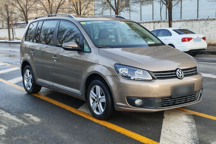 Used Volkswagen Touran 2015 1.4T DSG Comfort Edition 5 Seats