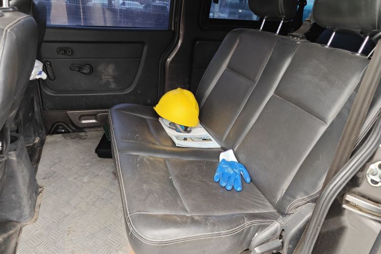 Used Jinbei Gold Hiace 2021 1.5L Passenger Vehicle Engineering Lion 7 Seats