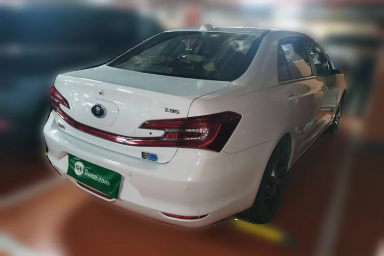 Used BYD Qin New Energy 2018 Qin EV450 Smart Connect Prestige Model
