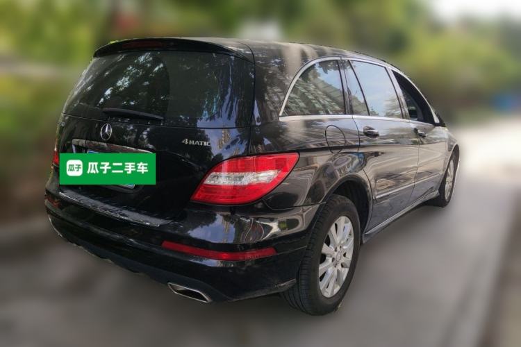 Used Mercedes-Benz R-Class 2010 R 350 L 4MATIC