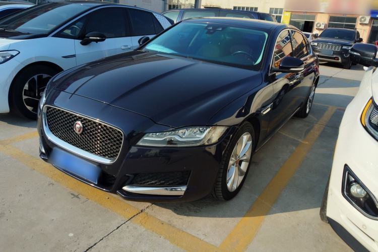 Used Jaguar XFL 2019 XFL 2.0T 250 PS Two-Wheel-Drive Luxury Edition