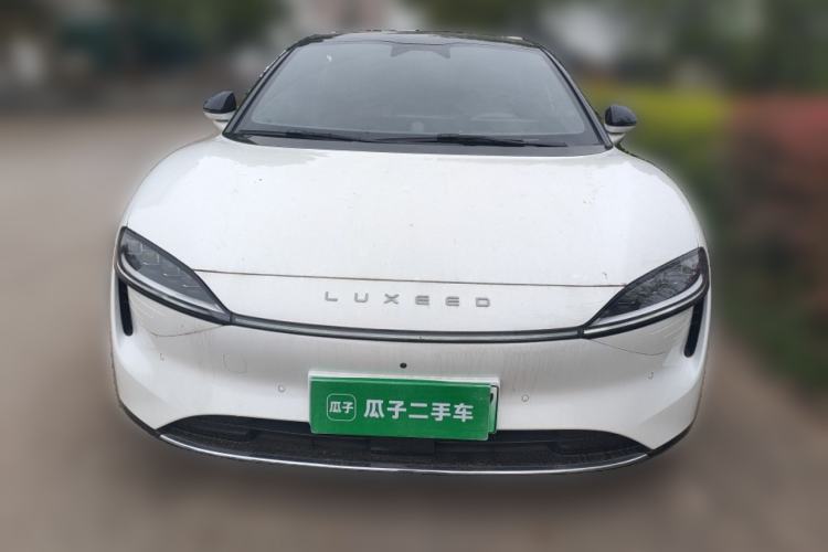 Used Hima Luxeed S7 2024 Pro Model Front