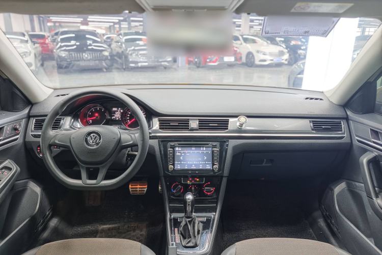 Used Volkswagen C-TREK 2017 230TSI DSG Comfort Version