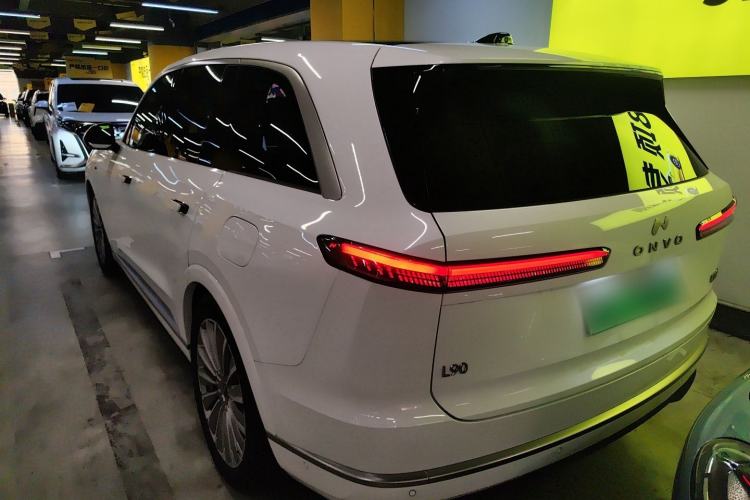 Used ONVO Luxeed L90 2025 Model—Max Six-Seater Version Rear Left 45 Deg