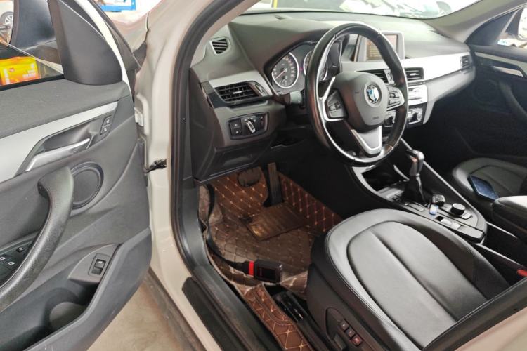 Used BMW X1 2016 sDrive18Li Premium Edition
