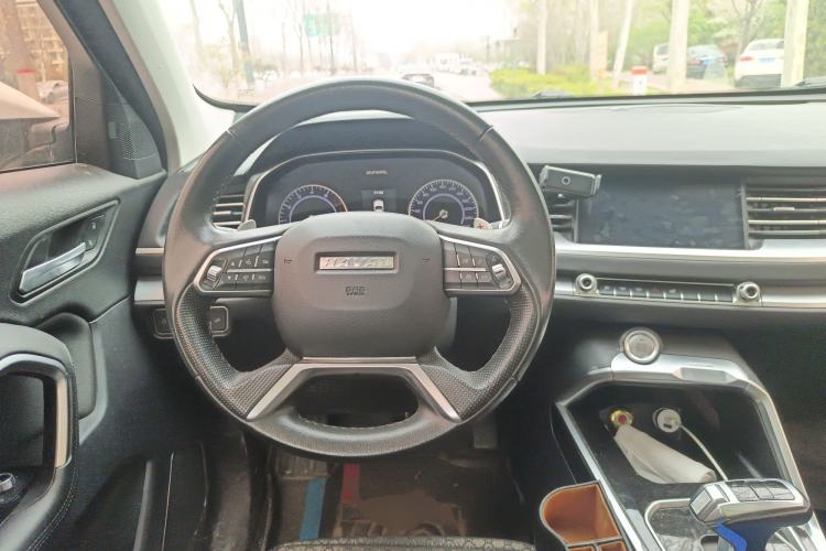 Used Haval H6 2017 Blue Label 2.0T Automatic Two-Wheel Drive Smart Edition