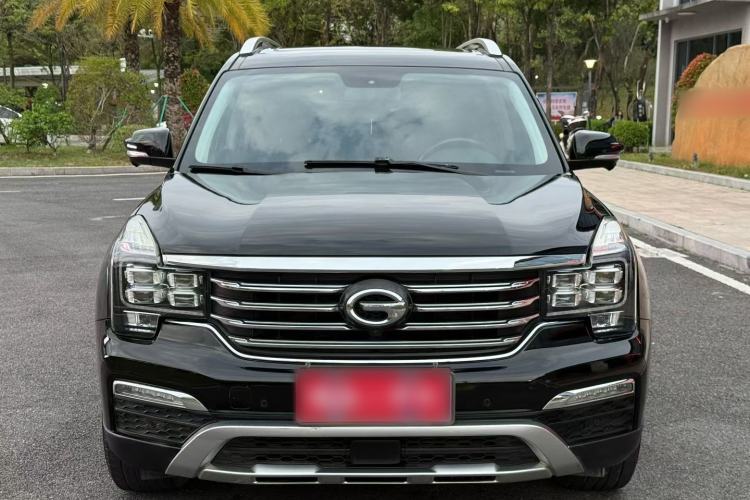 Used GAC Trumpchi GS8 2017 320T Two-Wheel Drive Luxury Smart Connectivity Version (7 Seats) Exterior 4